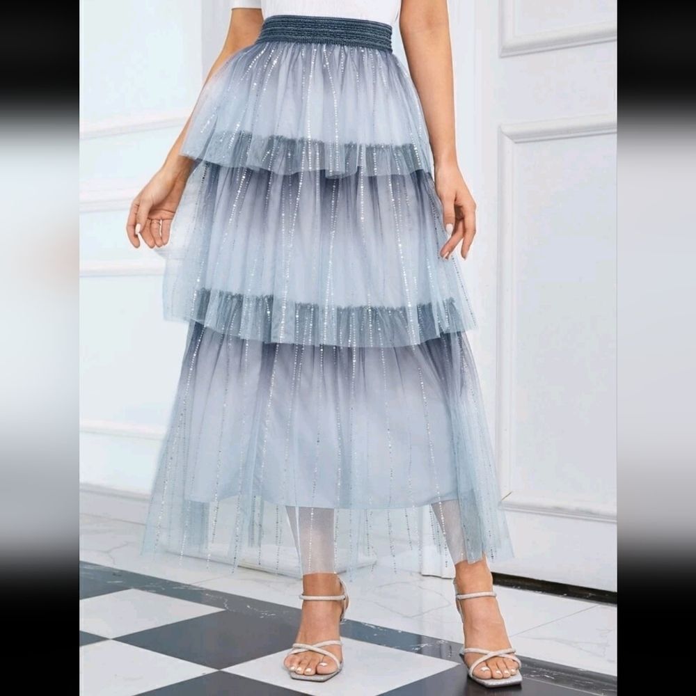 Luxe boho Elegant Blue Ombre Sequin Mesh Layered Maxi Skirt Size Medium NWOT